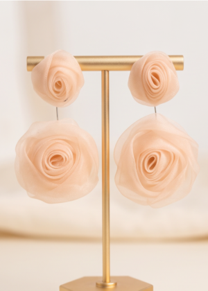 STATEMENT EARRING